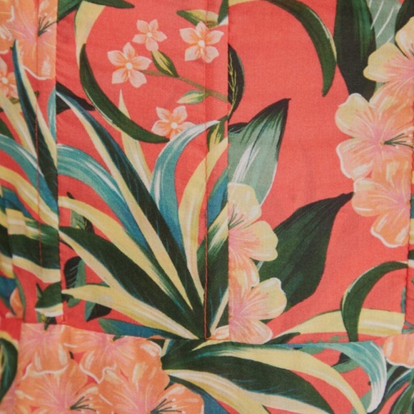 NWT Farm Rio Red Pineapple Bloom Cut Out Midi Dress, Size Medium - Picture 5 of 10